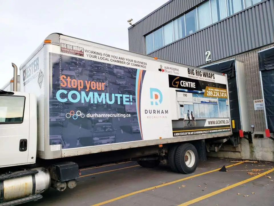 G Centre vehicle wrap, photo 2