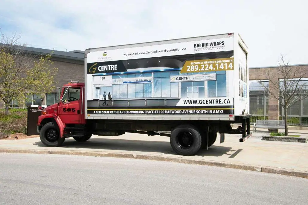 G Centre vehicle wrap, photo 3