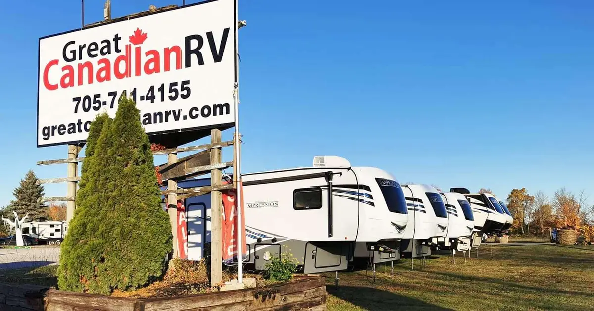 Great Canadian RV vehicle wrap, photo 1