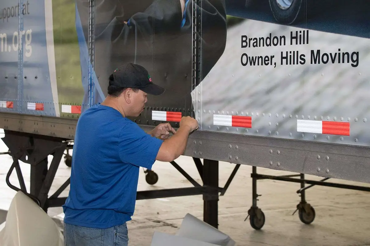 Hills Moving vehicle wrap, photo 6