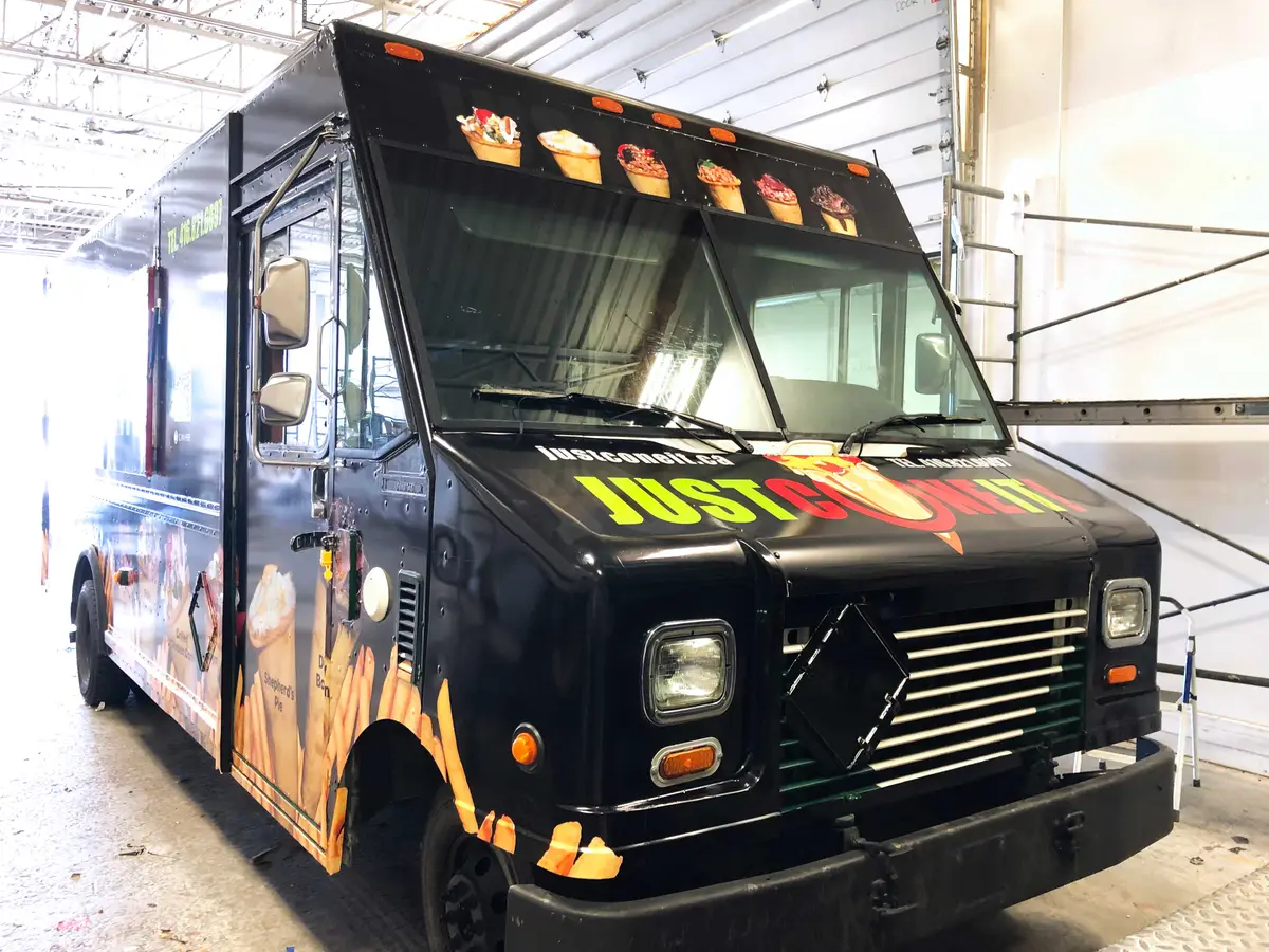 JUST CONE IT vehicle wrap, photo 2