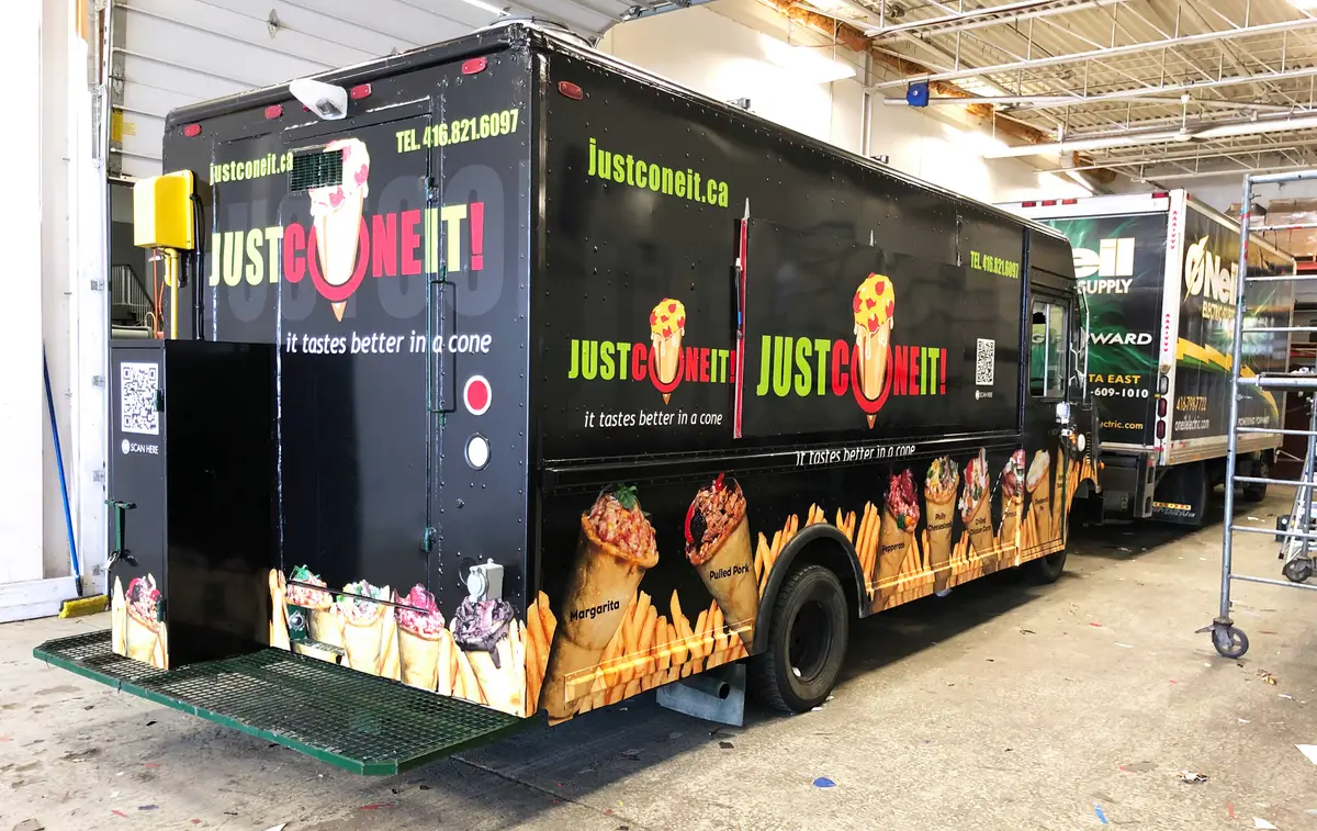 JUST CONE IT vehicle wrap, photo 3