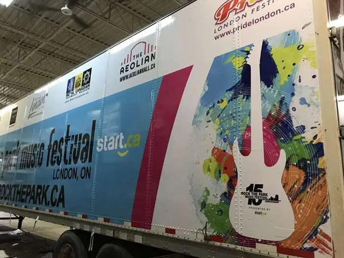 London Tourism vehicle wrap, photo 2