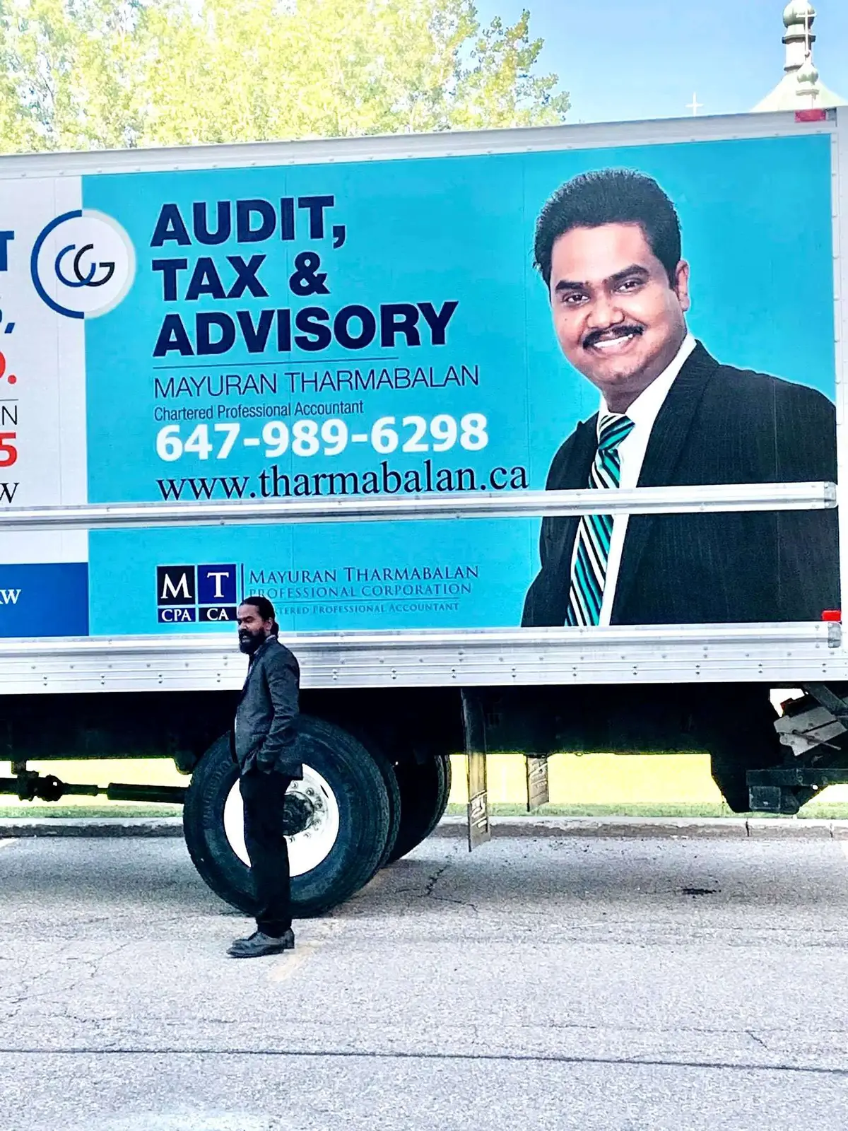 Mayuran Tharmabalan Professional Corporation vehicle wrap, photo 5
