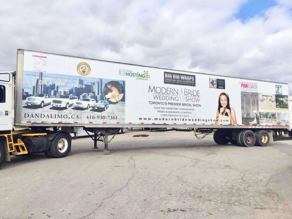 Modern Bride Wedding Show vehicle wrap, photo 1