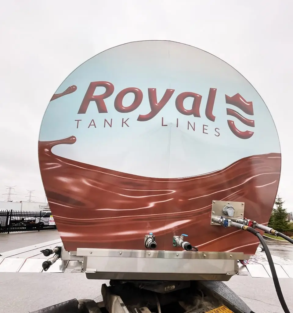 Royal Tank Lines vehicle wrap, photo 1