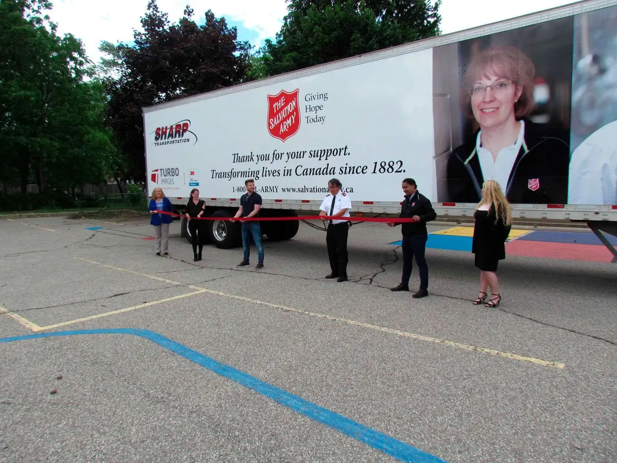 The Salvation Army vehicle wrap, photo 5