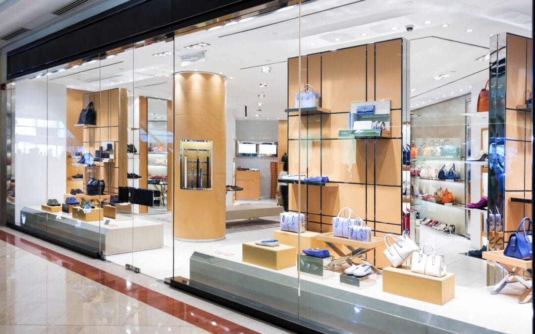 How Custom Signage & Truck Advertising Can Help Retail Stores