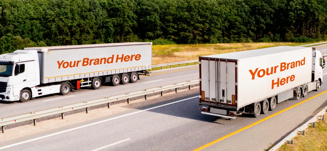 Comparing 26ft vs. 53ft Truck Advertising